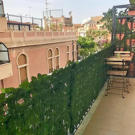 Downtown Apartment *